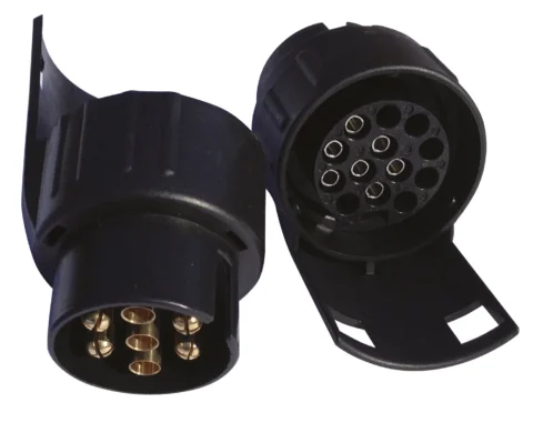 Blister de 1 Adaptateur compact 7 broches mâles /13 broches femelles Trailers Equipment FFK3262AB