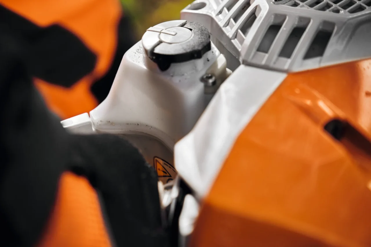 STIHL MS 400 C-M, Guide S 55cm – 3/8″ (36 RS) – Guide S 55cm – 3/8″ (36 RS) - en situation
