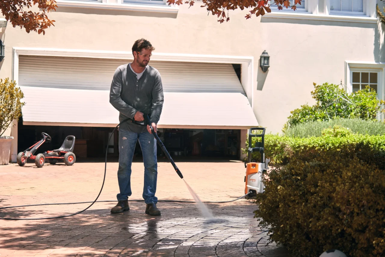 STIHL Nettoyeur haute pression RE 90.0 - en situation